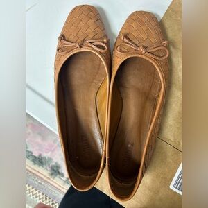 Schutz Women's Arissa Woven Leather Ballet Flats brown size 10